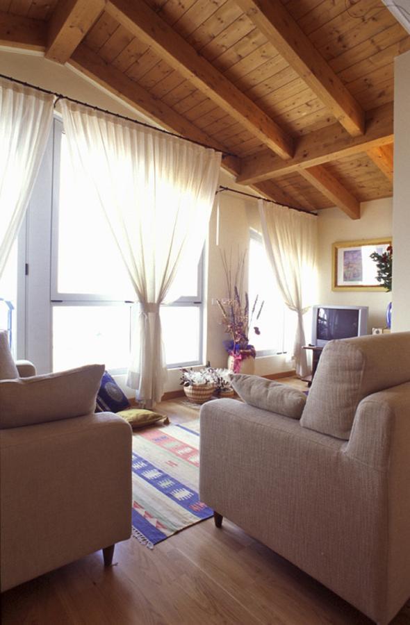 Residence Darsena Cattolica Bagian luar foto